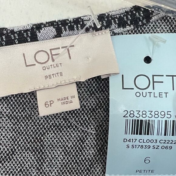 Loft Black/White Animal Print 3/4 Sleeve Knit Fit & Flare Dress Size 6P - Picture 8 of 9